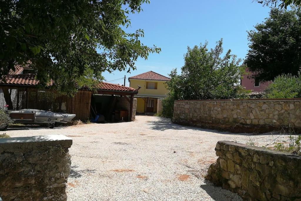 Nerezine Apartmany Centrum Kültér fotó